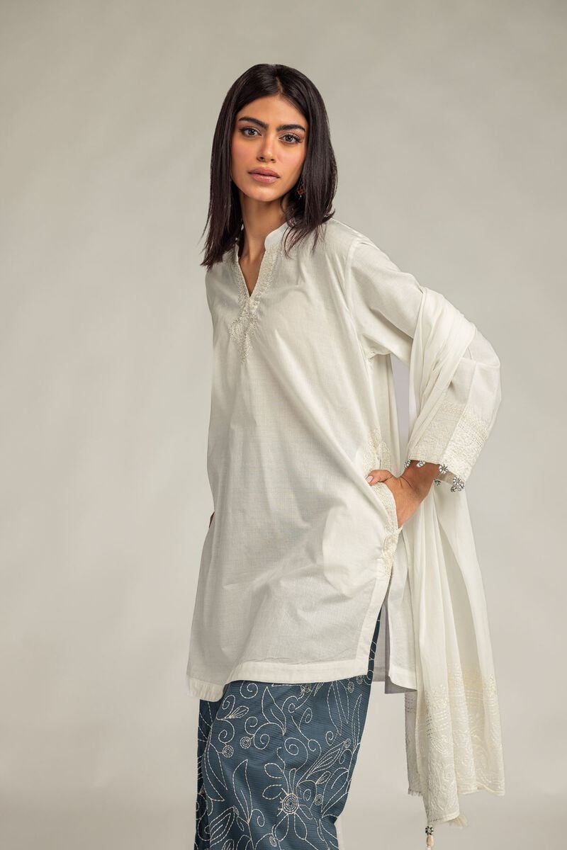 Embroidered | Lawn | White Lawn Dupatta | USD 35.00