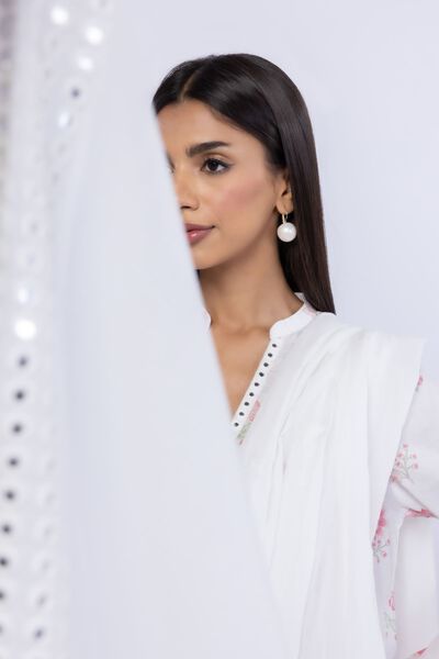 Embroidered | Lawn | Dupatta | USD 22.00