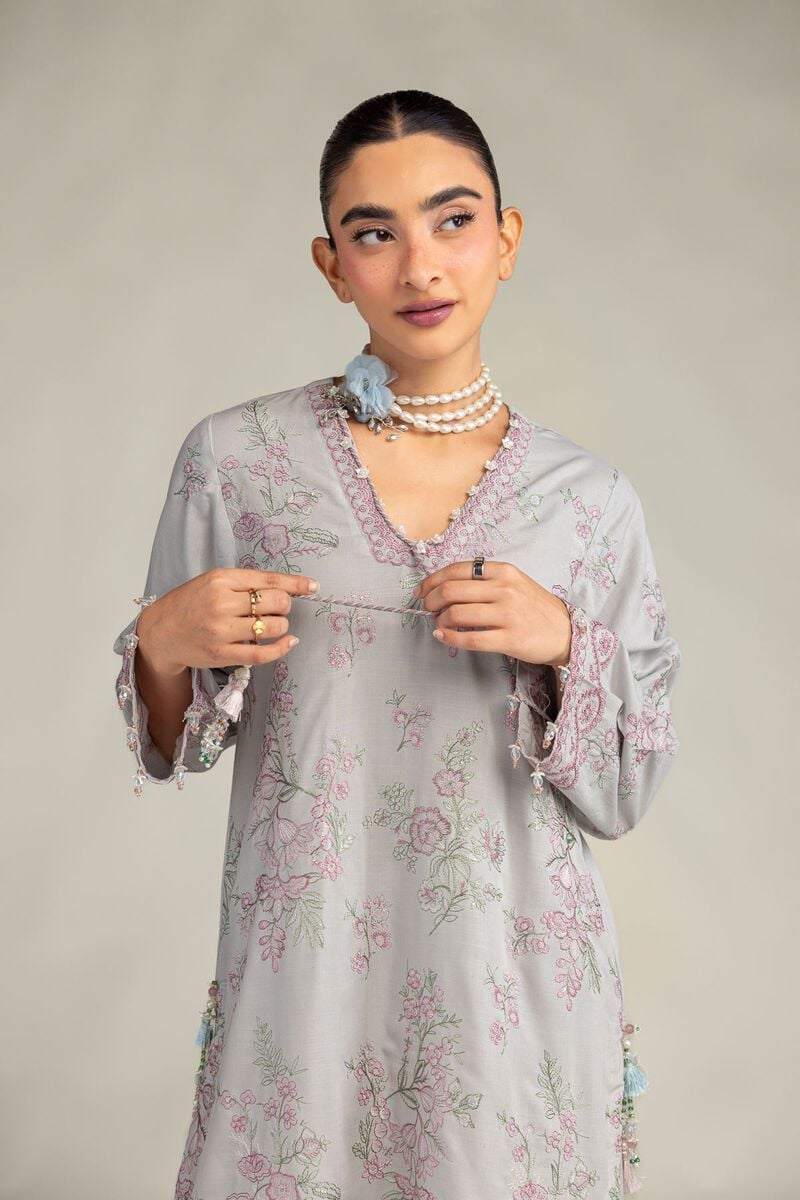 Embroidered | Raw Silk | Floral V-Neck Kurta | USD 60.00