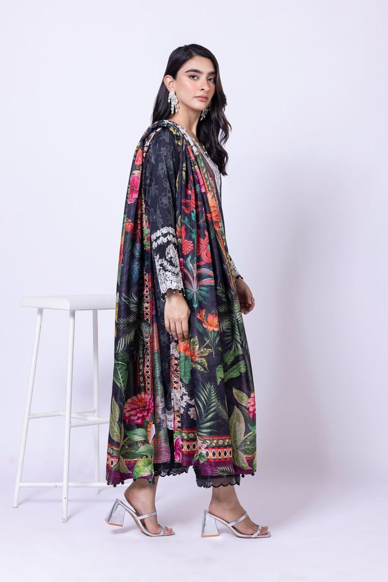 https://us.khaadi.com/dw/image/v2/BJTG_PRD/on/demandware.static/-/Sites-khaadi-master-catalog/default/dw4e45a37c/images/hi-res/csn03c_multi_1.jpg?sw=800&sh=1200