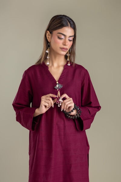 Printed | Light Khaddar | Solid V-Neck Kurta | USD 35.00