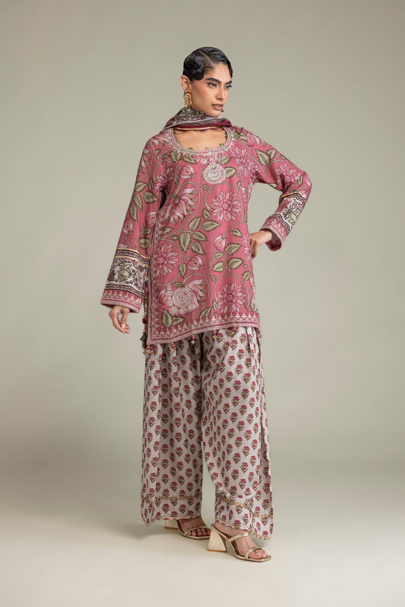 https://us.khaadi.com/dw/image/v2/BJTG_PRD/on/demandware.static/-/Sites-khaadi-master-catalog/default/dw509c36b9/images/hi-res/2-26-305-b-e1_multi_1.jpg?sw=800&sh=1200