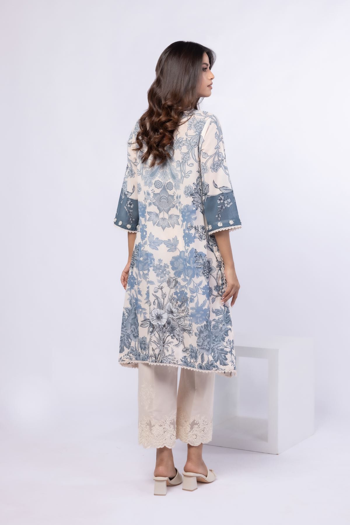 Buy Kurta | 0.0 N/A | 25-05S21-02TA-VG_MULTI | Khaadi United States
