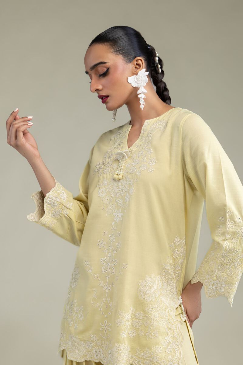 Embroidered | Raw Silk | Silk V-Neck Kurta | USD 60.00