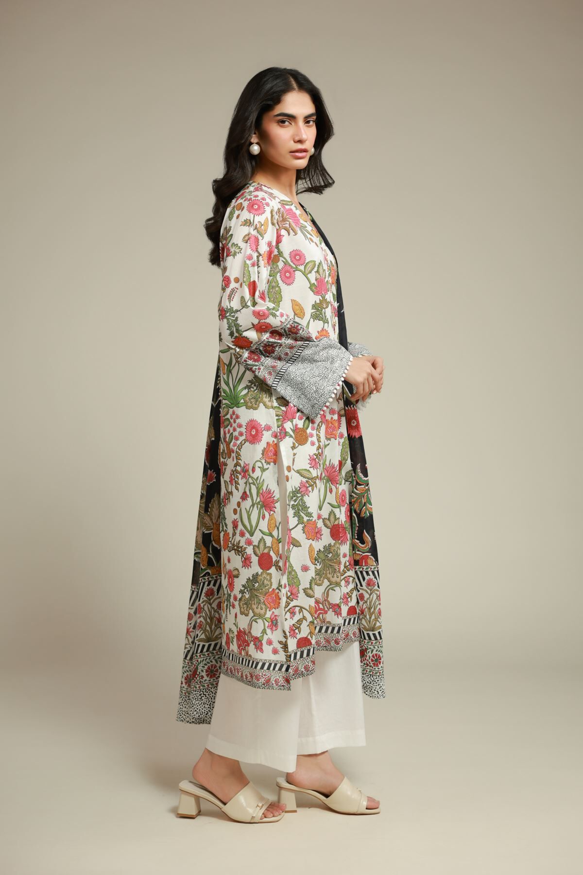 Buy Floral Tailored 3-Piece | 0.0 N/A | T-A22-26-110FD1-VG_MULTI