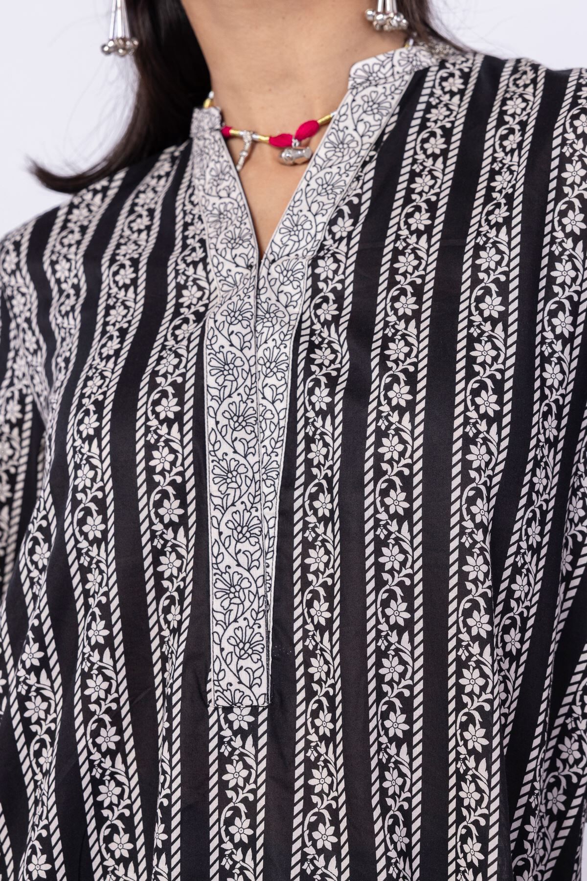 Buy Kurta | 0.0 N/A | 25-04E43-04TA-VG_MULTI | Khaadi United States