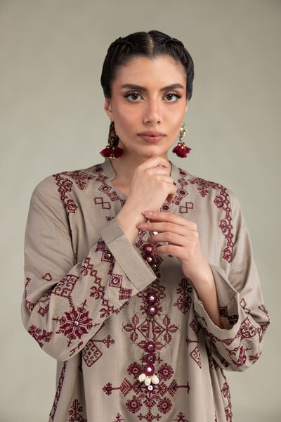 Embroidered | Raw Silk | Short Geometric Kurta | USD 70.00