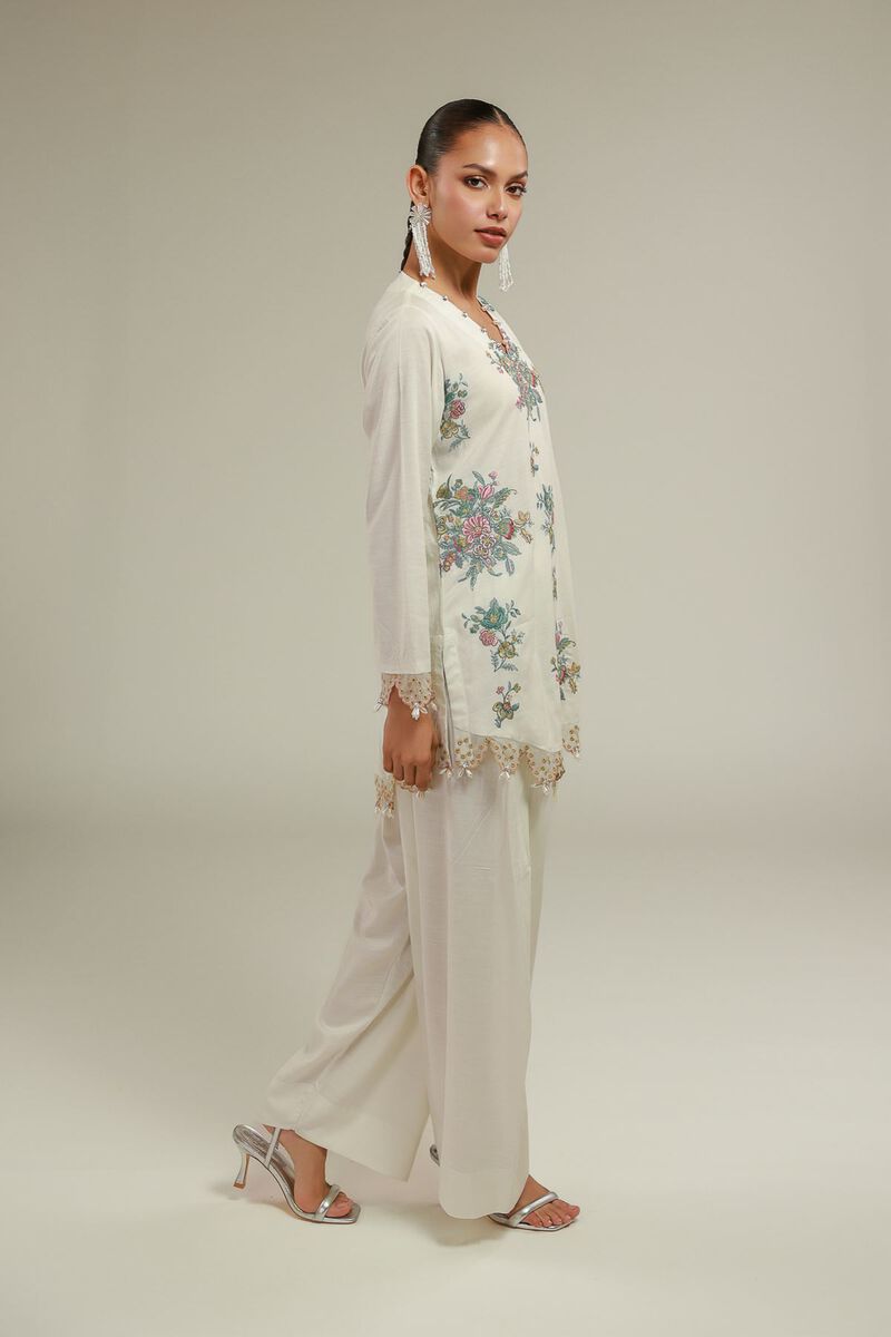 Embroidered | Raw Silk | Floral V-Neck Kurta | USD 70.00