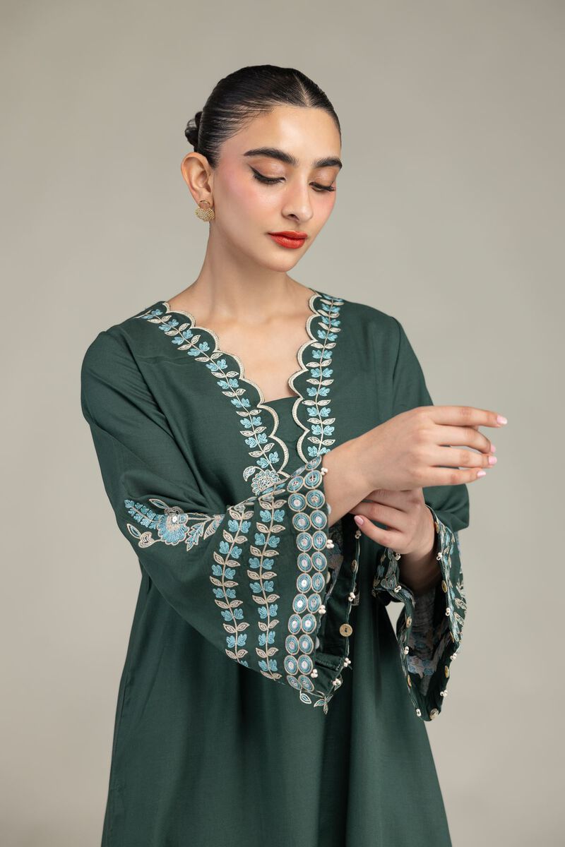 Embroidered | Raw Silk | Green Floral Kurta | USD 60.00
