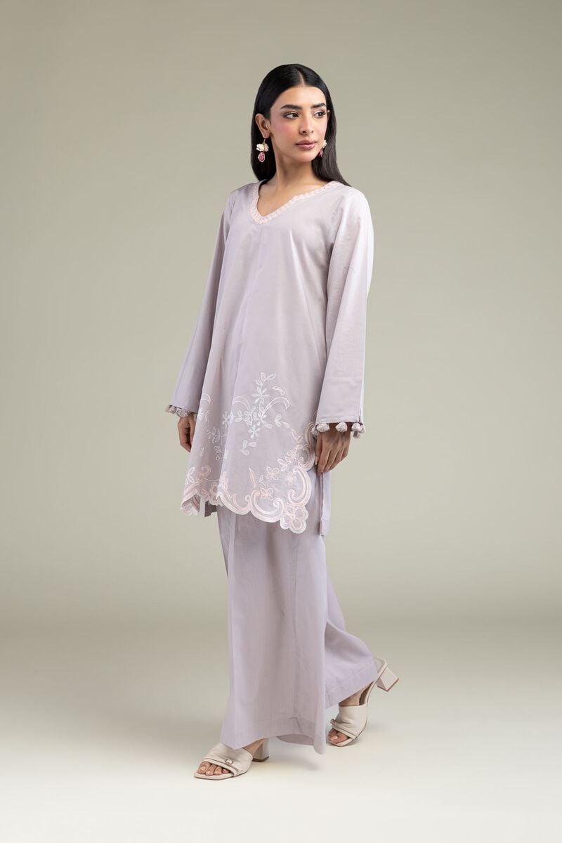 https://us.khaadi.com/dw/image/v2/BJTG_PRD/on/demandware.static/-/Sites-khaadi-master-catalog/default/dw57b52be3/images/hi-res/1-26-219-b-b2_multi_1.jpg?sw=800&sh=1200