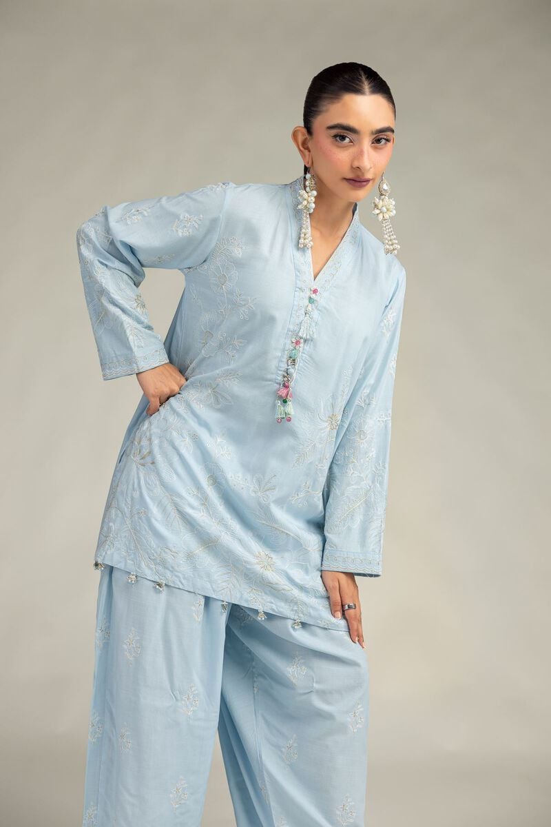 Embroidered | Raw Silk | Blue Floral Kurta | USD 60.00