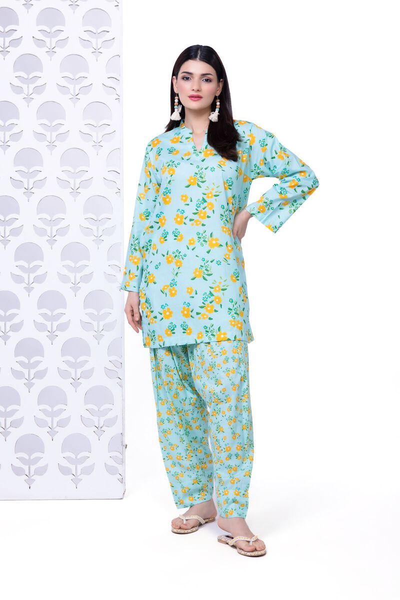 https://us.khaadi.com/dw/image/v2/BJTG_PRD/on/demandware.static/-/Sites-khaadi-master-catalog/default/dw586eba99/images/hi-res/etx5_multi_1.jpg?sw=800&sh=1200