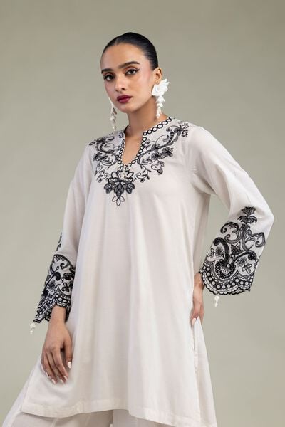Embroidered | Raw Silk | Raw Silk Kurta | USD 55.00