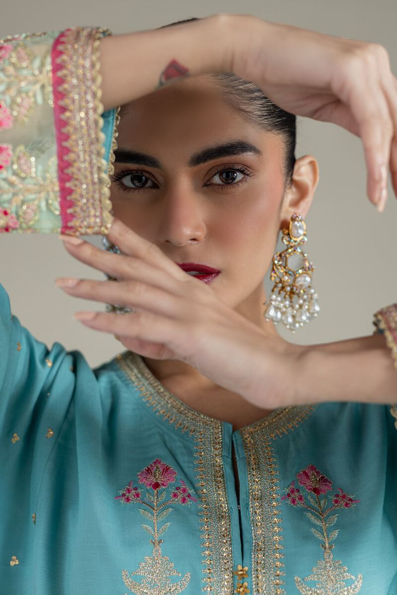 Embroidered | Raw Silk | Kurta | USD 60.00