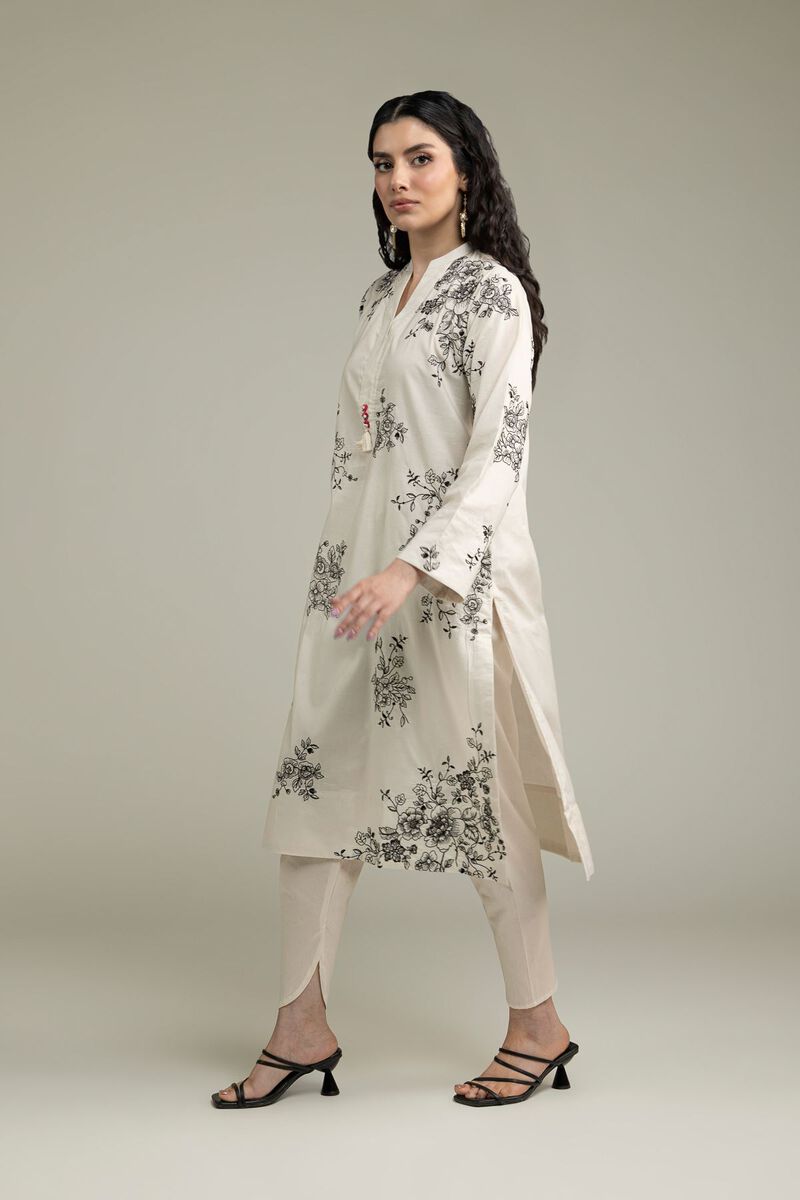 https://us.khaadi.com/dw/image/v2/BJTG_PRD/on/demandware.static/-/Sites-khaadi-master-catalog/default/dw5ecbe7f7/images/hi-res/1-26-231-b-i1_multi_1.jpg?sw=800&sh=1200
