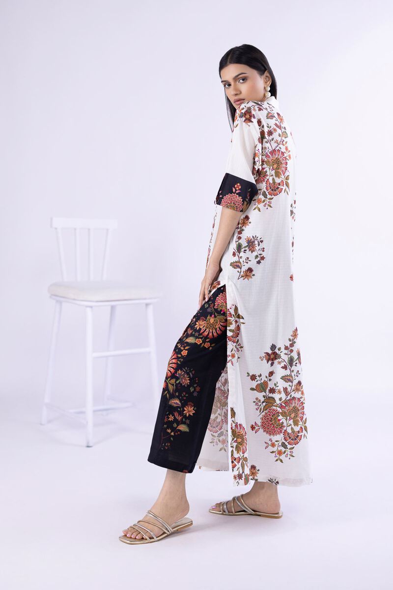 https://us.khaadi.com/dw/image/v2/BJTG_PRD/on/demandware.static/-/Sites-khaadi-master-catalog/default/dw5f0d636e/images/hi-res/25-04e45-01ba_multi_1.jpg?sw=800&sh=1200