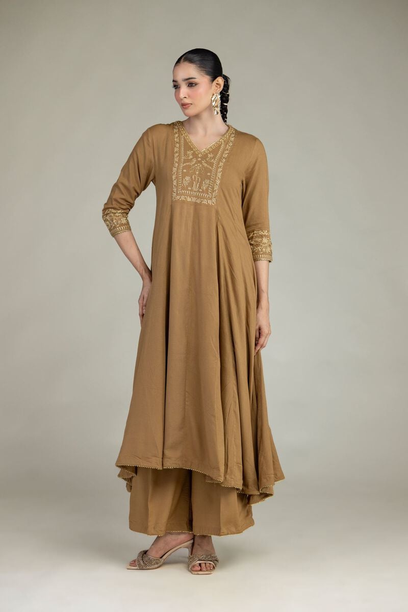 Embroidered | Raw Silk | V-Neck Silk Kurta | USD 60.00