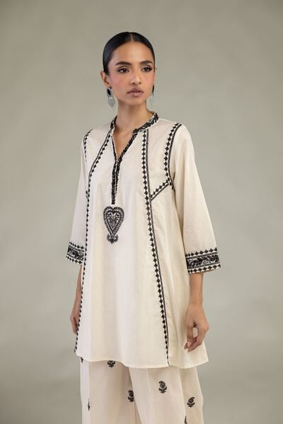Embroidered | Cambric | Cambric V-Neck Kurta | USD 40.00