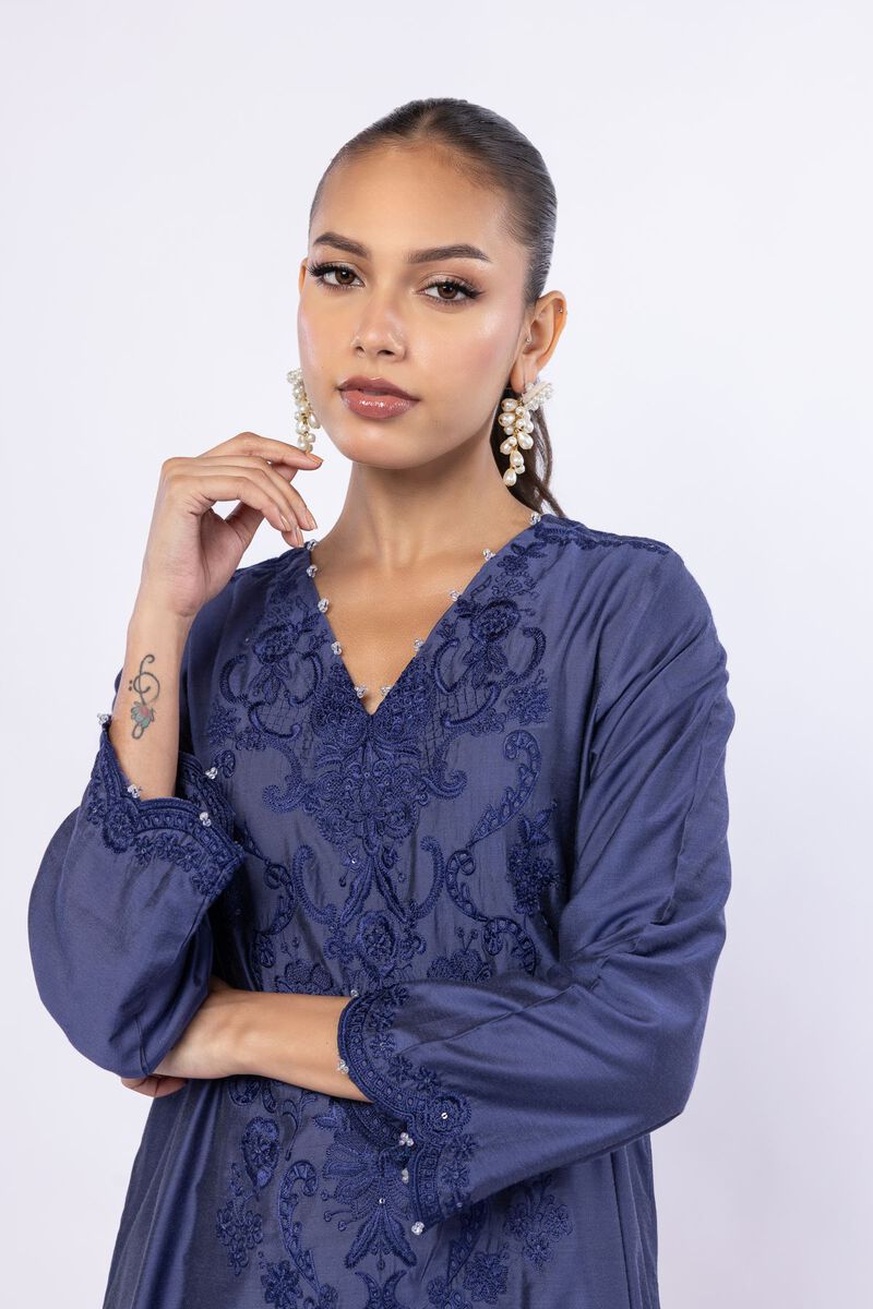 Embroidered | Raw Silk | Kurta | USD 40.00