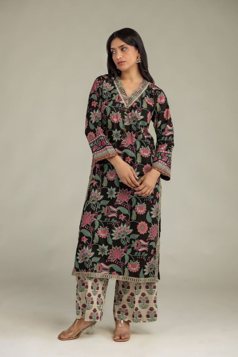 Embroidered | Cambric | Floral Cambric Kurta | USD 40.00