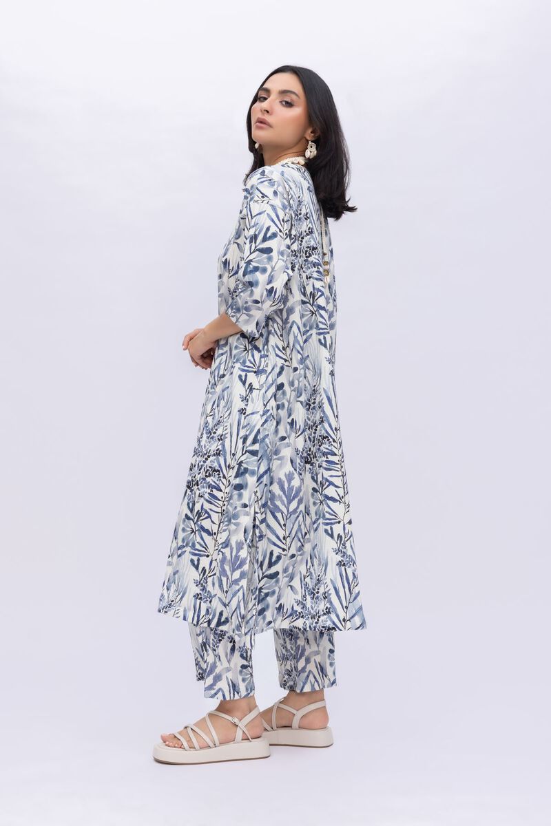 https://us.khaadi.com/dw/image/v2/BJTG_PRD/on/demandware.static/-/Sites-khaadi-master-catalog/default/dw62a299d9/images/hi-res/25-04e48-08bb_multi_1.jpg?sw=800&sh=1200