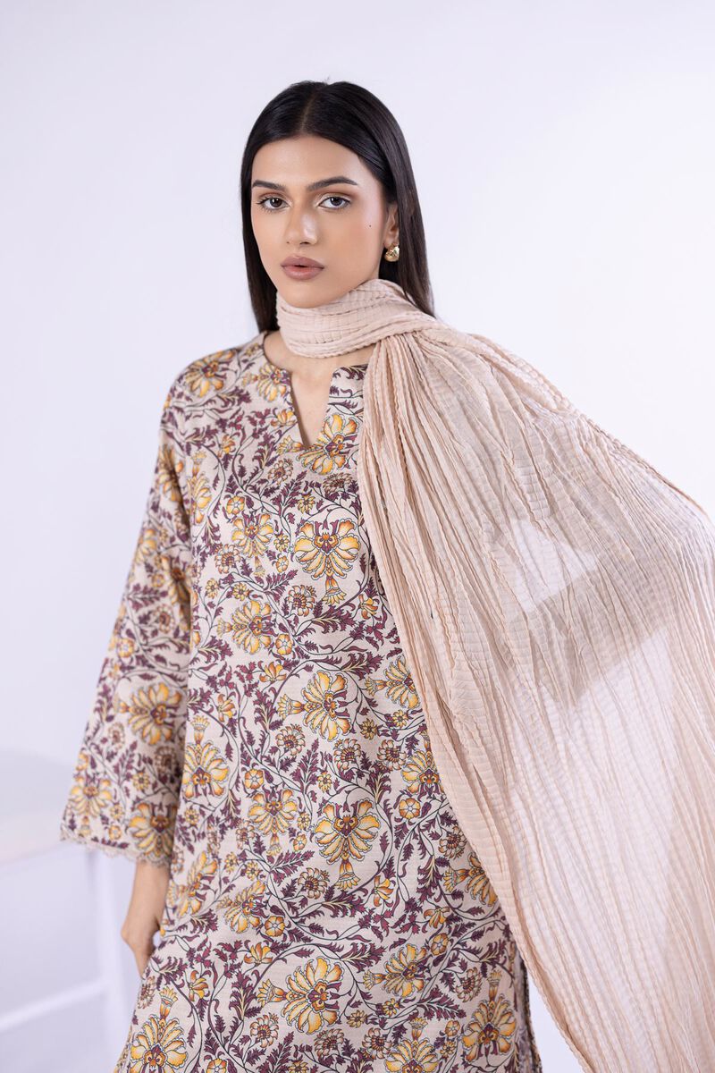 https://us.khaadi.com/dw/image/v2/BJTG_PRD/on/demandware.static/-/Sites-khaadi-master-catalog/default/dw658ba47e/images/hi-res/25-04e45-02sb_multi_1.jpg?sw=800&sh=1200
