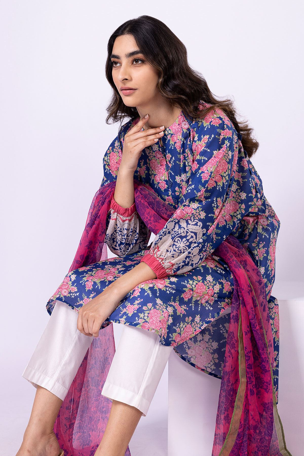 Buy Fabrics 2 Piece Top Dupatta 6.60 USD 1001763165 Khaadi