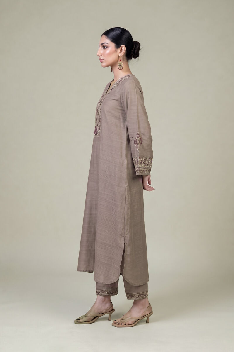 Embroidered | Light Khaddar | Longline Embroidered Kurta | USD 55.00
