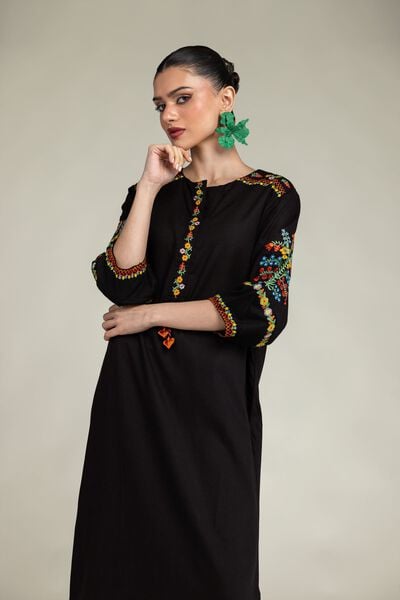 Embroidered | Raw Silk | Black Silk Kurta | USD 40.00