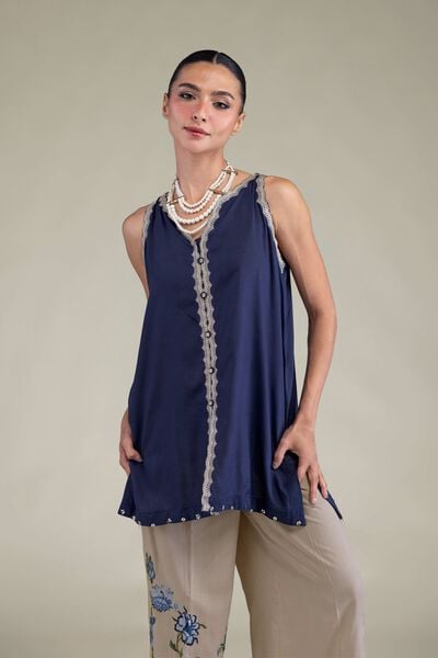 Embroidered | Raw Silk | Sleeveless V-Neck Kurta | USD 40.00