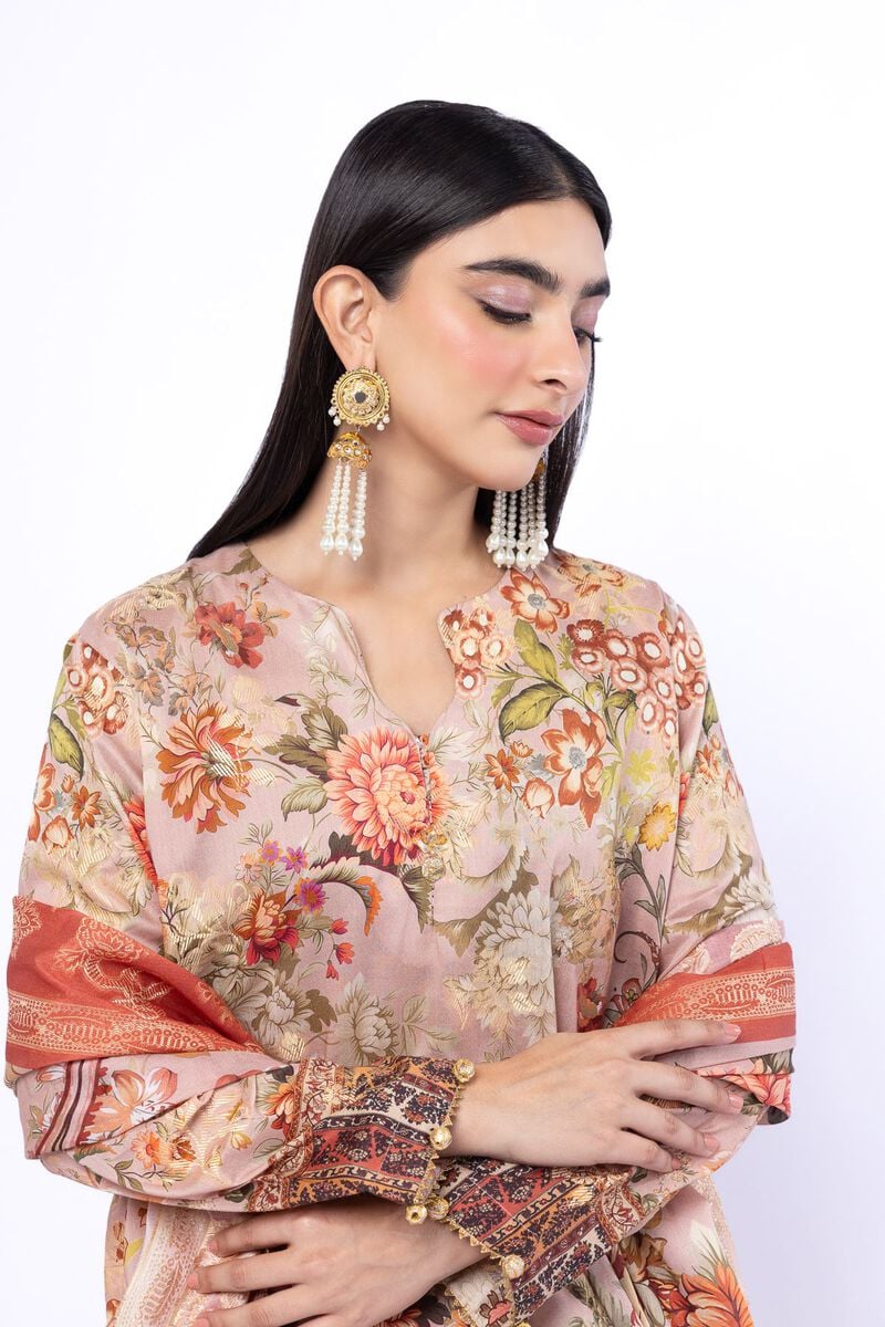 Printed | Jacquard | Tailored 3 Piece | USD 70.00