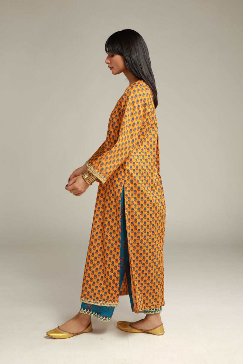 Embroidered | Cambric | Floral Cambric Kurta | USD 35.00