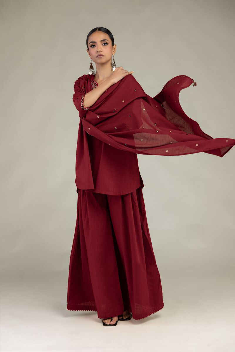 Textured Lawn | Embroidered | Maroon Lawn Dupatta | USD 35.00
