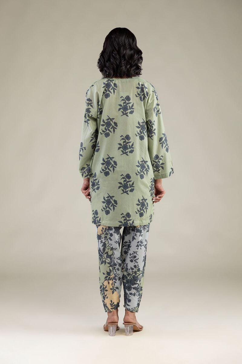 Embroidered | Cambric | Floral Short Kurta | USD 35.00