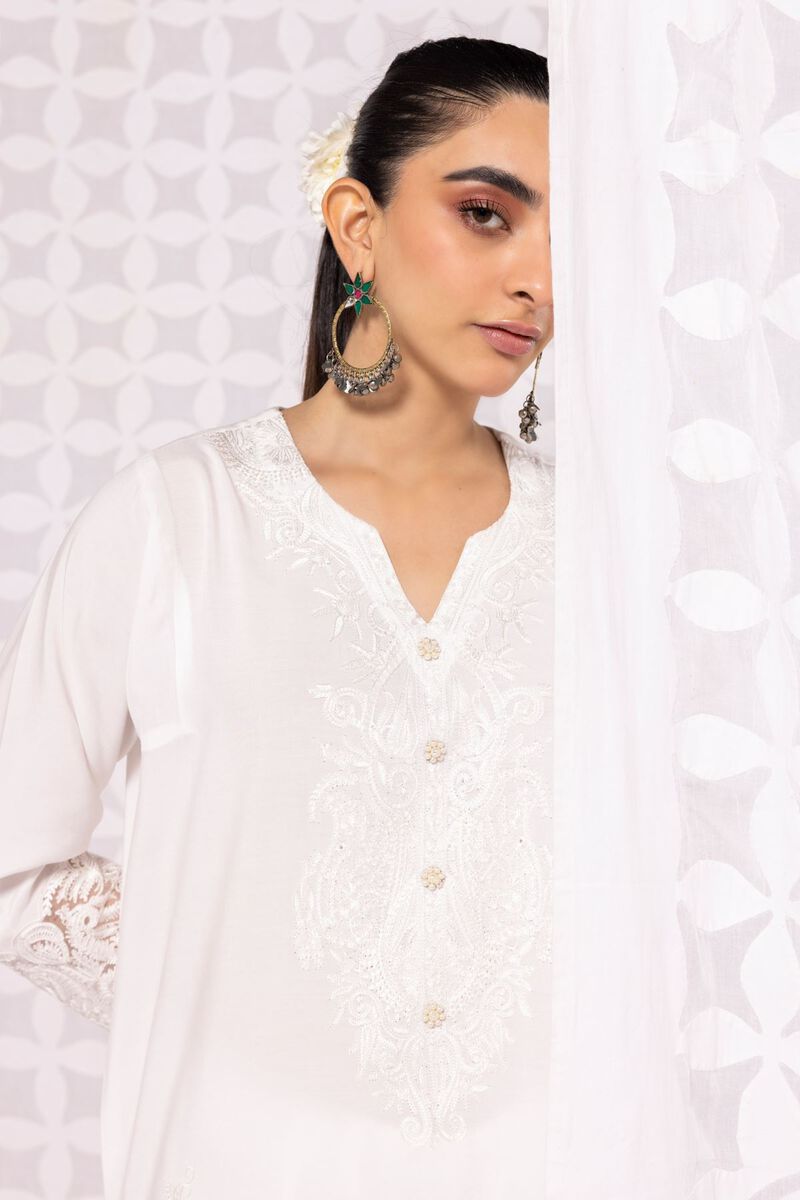  | Kurta | Embroidered | null