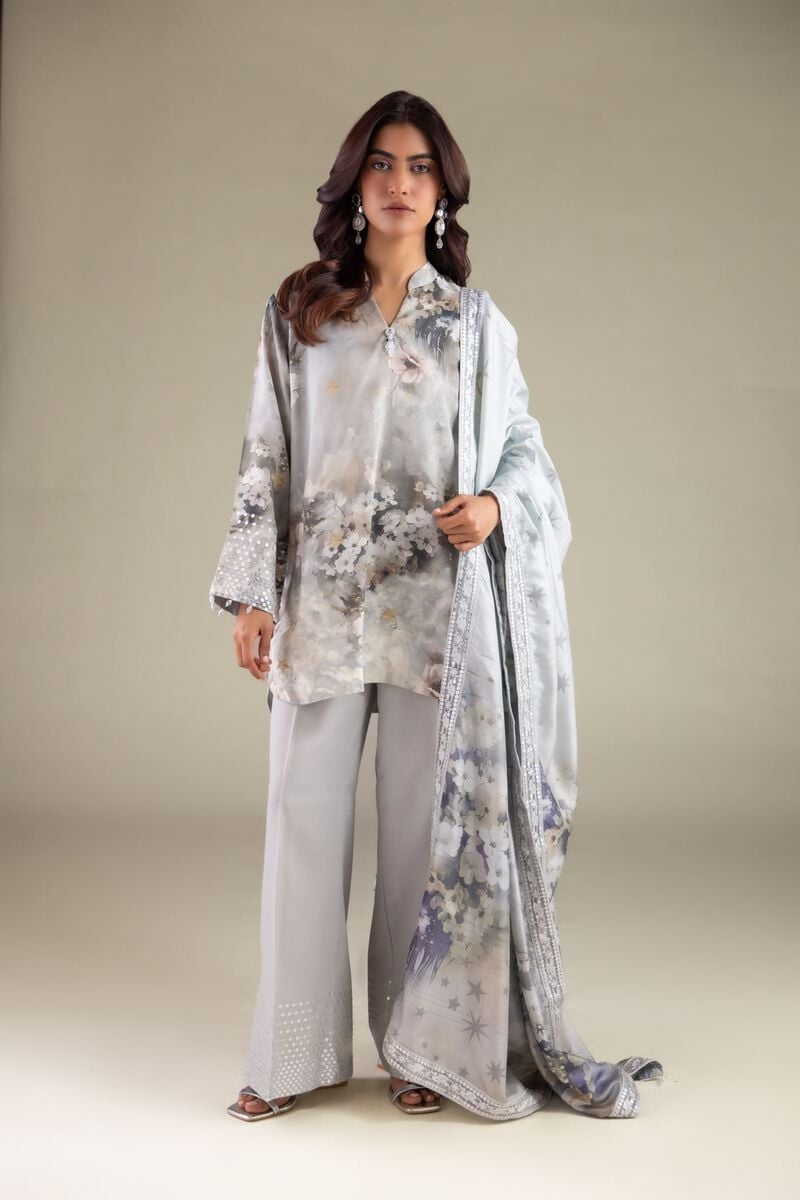 https://us.khaadi.com/dw/image/v2/BJTG_PRD/on/demandware.static/-/Sites-khaadi-master-catalog/default/dw6cfe90d9/images/hi-res/2-26-110-b-f_multi_1.jpg?sw=800&sh=1200