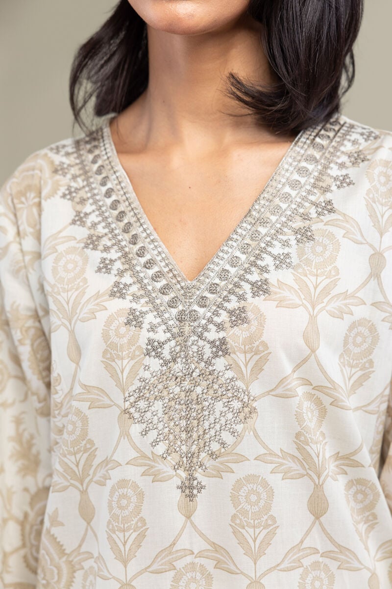 Embroidered | Cambric | Floral Longline Kurta | USD 35.00