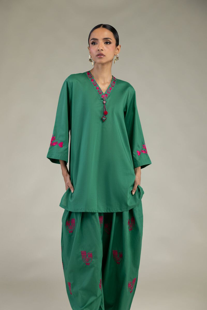 Embroidered | Cambric | Green Floral Kurta | USD 40.00