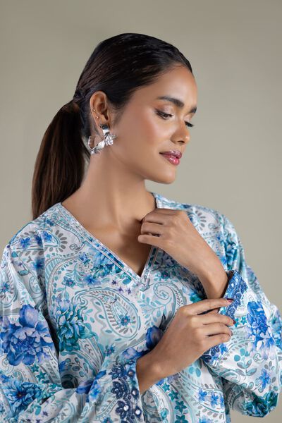 Embroidered | Viscose | Paisley V-Neck Kurta | USD 35.00