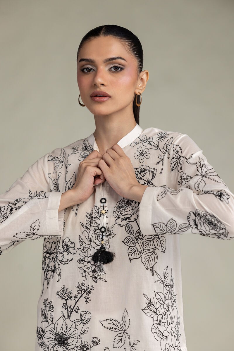 Embroidered | Cambric | Cambric Longline Kurta | USD 45.00