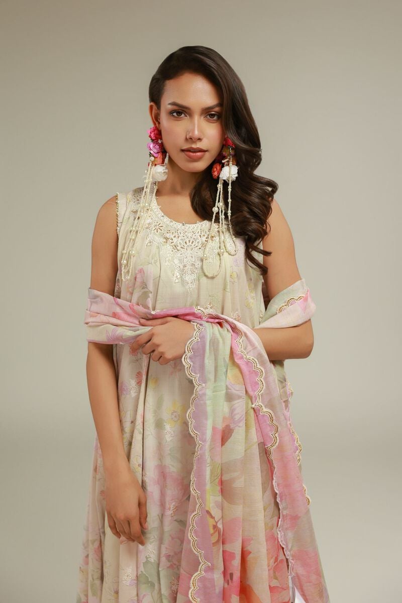 Embroidered | Raw Silk | Sleeveless 3-piece Set | USD 155.00