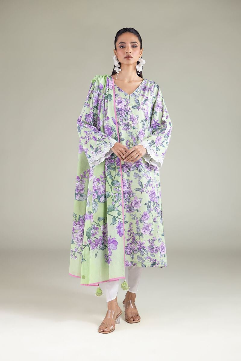 https://us.khaadi.com/dw/image/v2/BJTG_PRD/on/demandware.static/-/Sites-khaadi-master-catalog/default/dw70770c43/images/hi-res/1-26-111-b-d_multi_1.jpg?sw=800&sh=1200