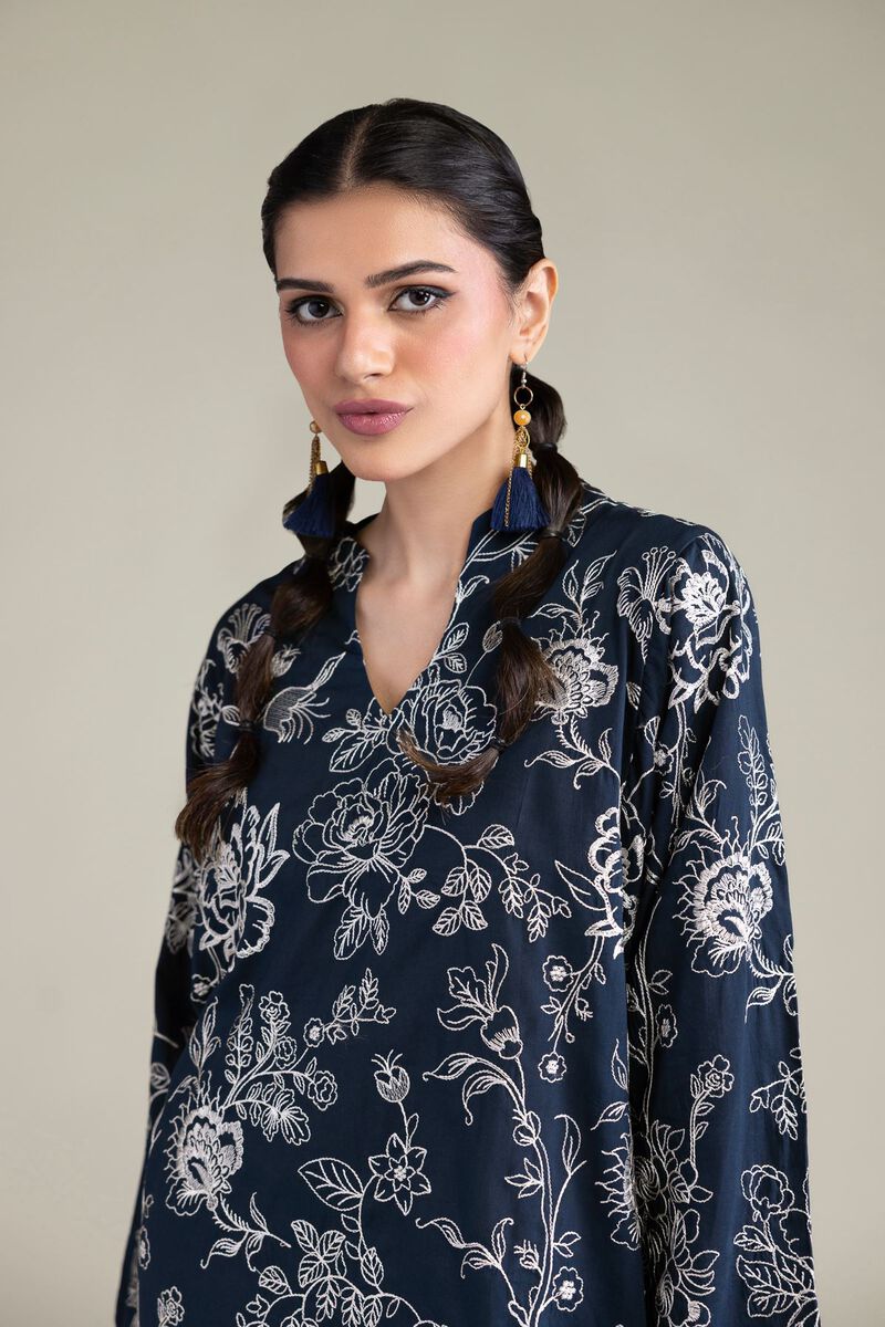 Embroidered | Cambric | Floral Threadwork Kurta | USD 40.00