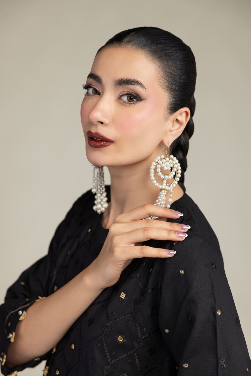 Embroidered | Raw Silk | Black Silk Kurta | USD 45.00