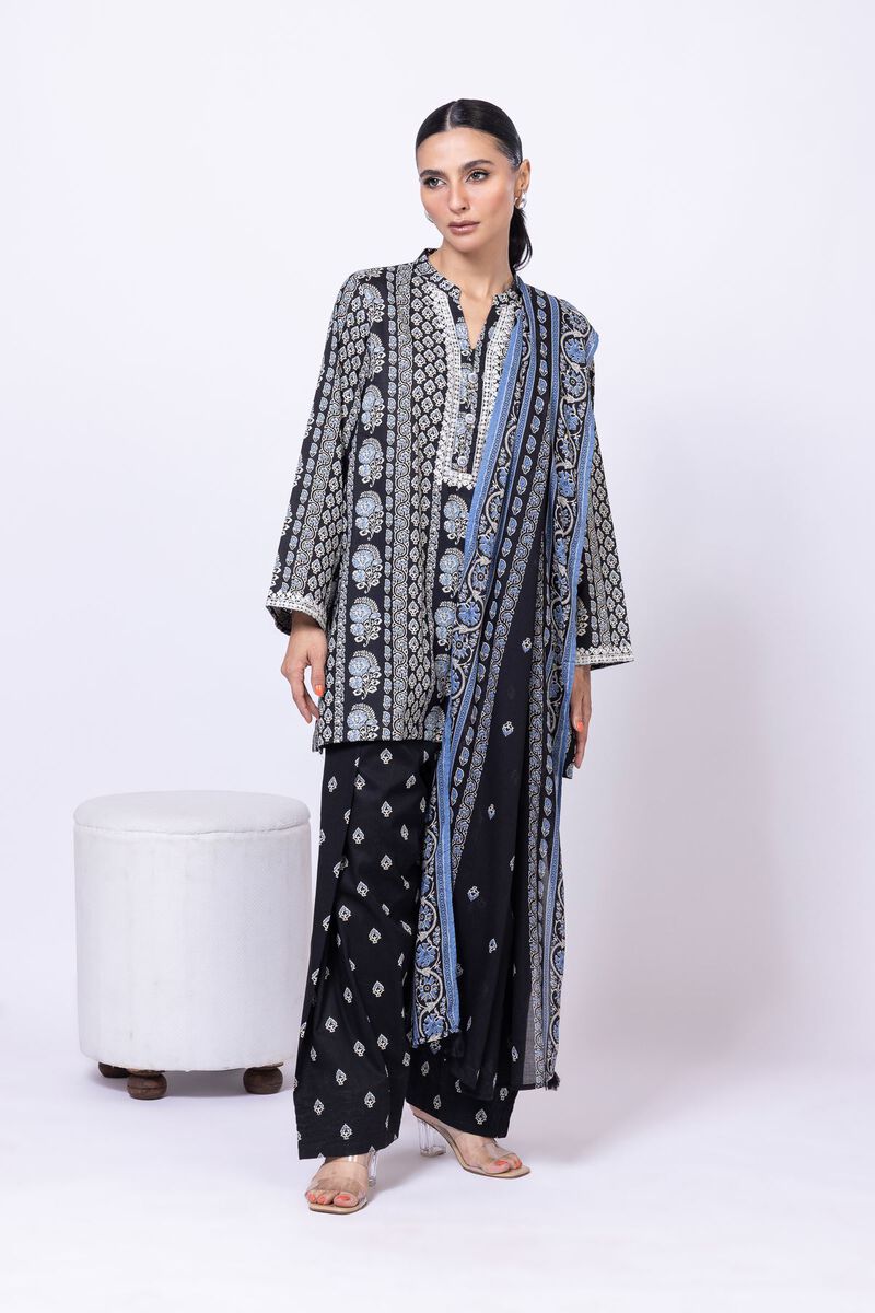 https://us.khaadi.com/dw/image/v2/BJTG_PRD/on/demandware.static/-/Sites-khaadi-master-catalog/default/dw720723c7/images/hi-res/otd4-ex22-02ta_multi_1.jpg?sw=800&sh=1200
