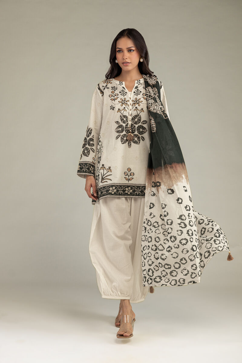 https://us.khaadi.com/dw/image/v2/BJTG_PRD/on/demandware.static/-/Sites-khaadi-master-catalog/default/dw7210194a/images/hi-res/1-26-220-c-a1_multi_1.jpg?sw=800&sh=1200