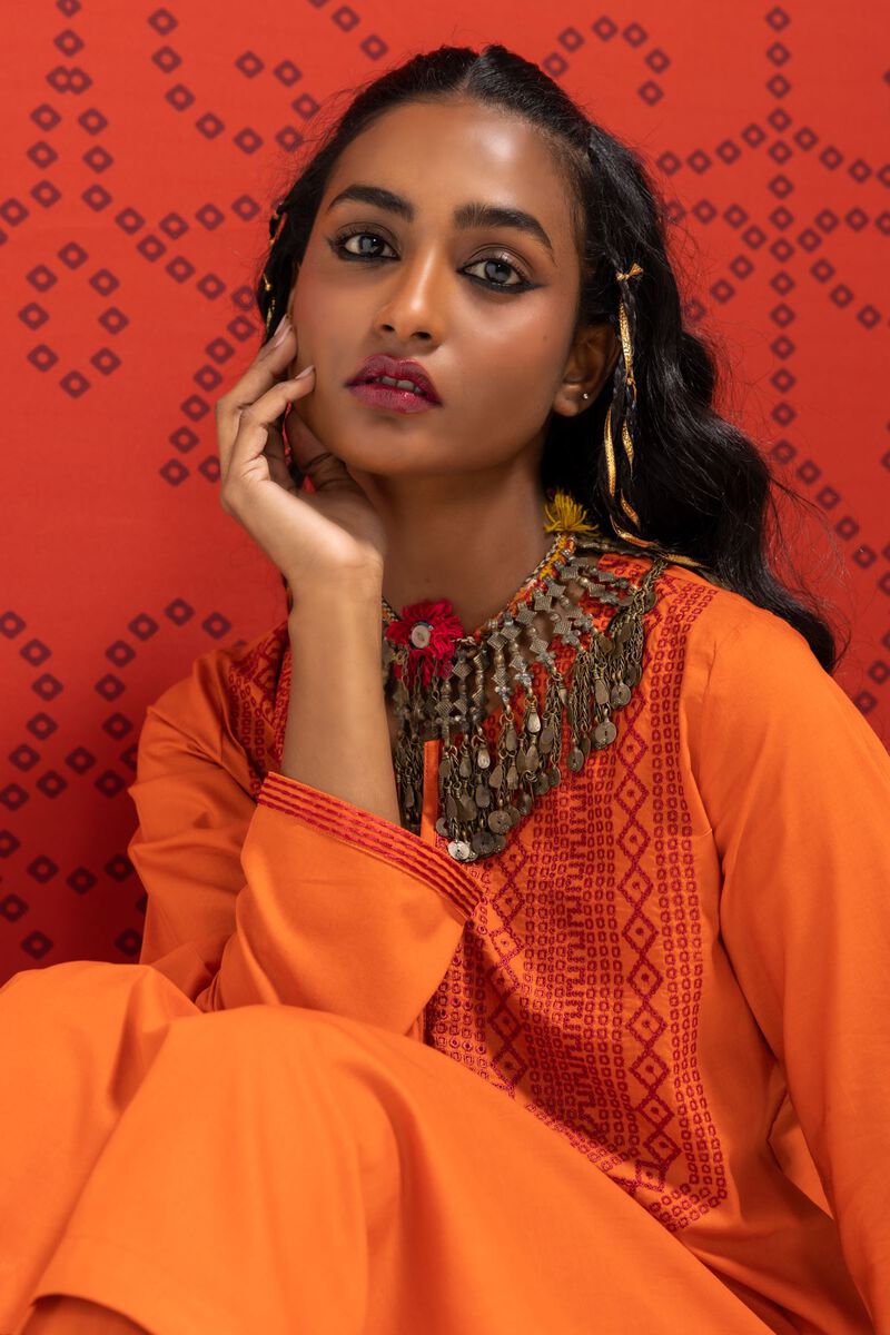  | Kurta | Embroidered | null
