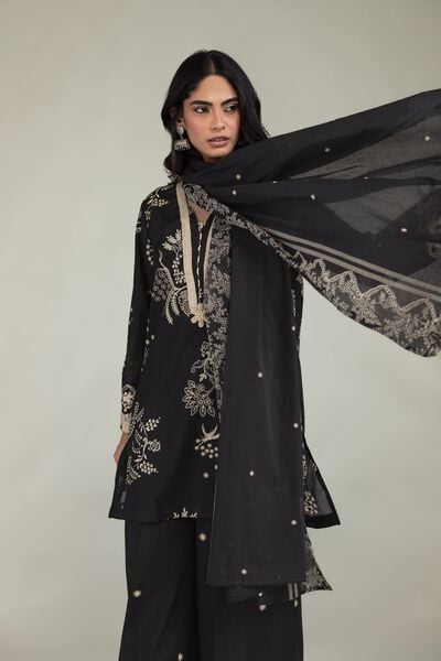 Embroidered | Lawn | Black Lawn Dupatta | USD 25.00