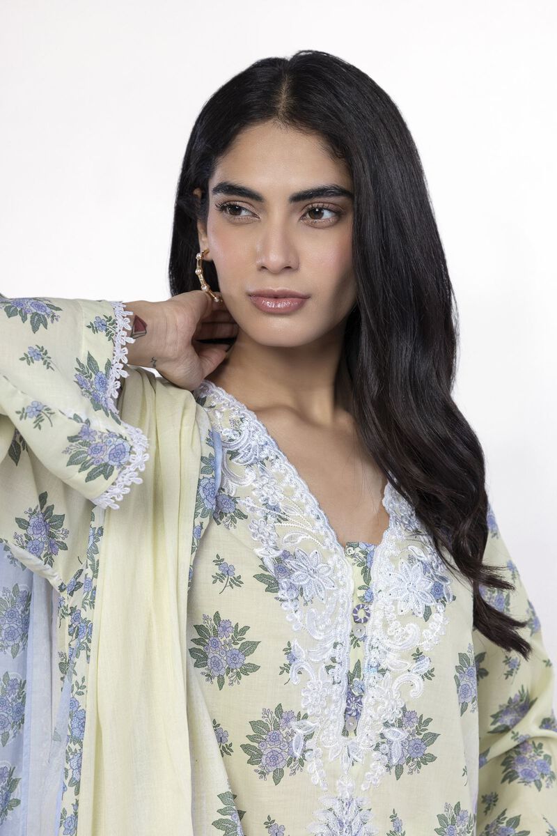Embroidered | Lawn | Fabrics 3 Piece | USD 45.00