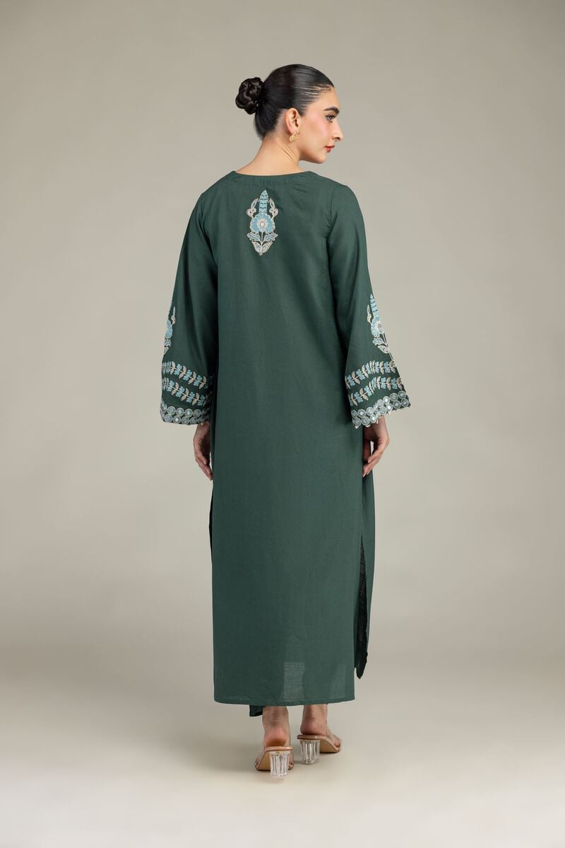 Embroidered | Raw Silk | Green Floral Kurta | USD 60.00